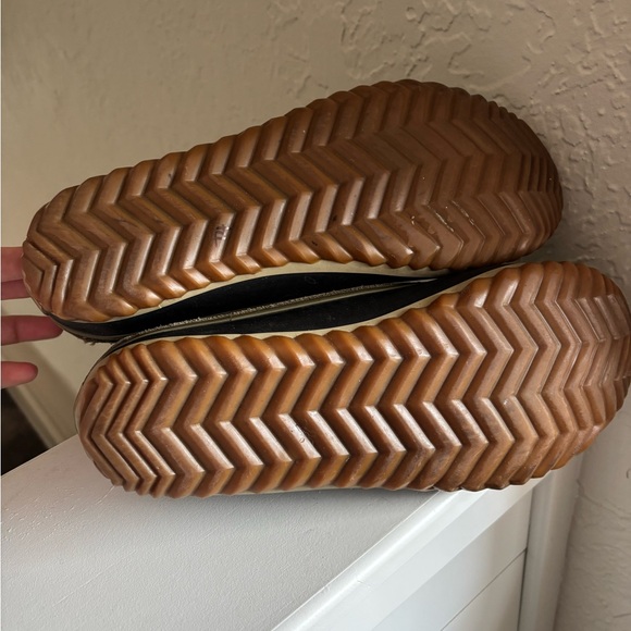 Sorel Women’s Gray Out N About ankle leather boots Rubber outdoor Rain Snow - Picture 5 of 8